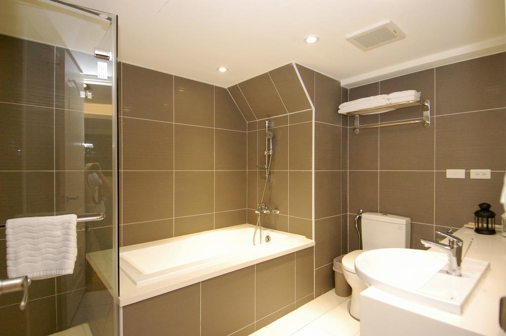 Season 5 Inn Лодун Екстер'єр фото